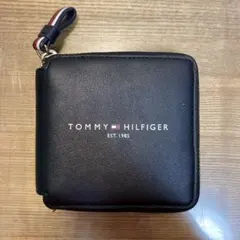 TOMMY HILFIGER 二つ折り財布 黒