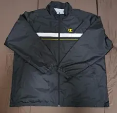 チャンピオン　ナイロンジャケット？ウインドブレーカー？
