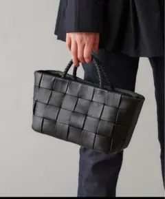 イアパピヨネ 黒 レザー ショルダーバッグ 3way