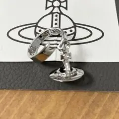 ヴィヴィアン 指輪　リング