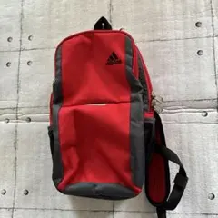 adidas ボディバッグ 赤