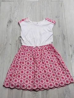 GAPKIDS　１４０　ワンピース　ピンク　刺繍　１０－１１歳
