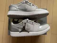 NIKE ナイキ　エアジョーダン　シルバー
