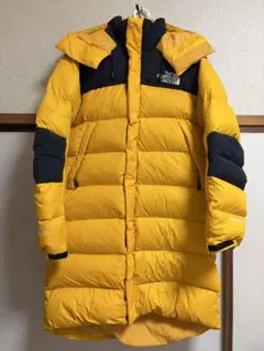 THE NORTH FACE ダウンジャケット イエローのサムネイル
