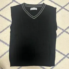 未使用に近い　ベスト　ニットベスト　TINAJOJUN