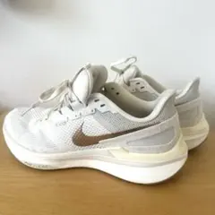 Nike 24.5cm スニーカー　ナイキ　エアズーム　ズームストラクチャー