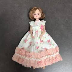 G231リカちゃんのワンピース　ハンドメイド　22㌢、27㌢ドール服のサムネイル