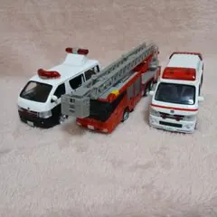 【4台セット】ダイヤペット　ノーマル　救急車　パトカー 2026年最新】ダイヤペット 救急車の人気アイテム - メルカリ