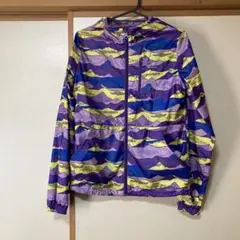 ニューバランス　リバーシブルナイロンパーカー