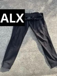 ブラック ジョガーパンツ