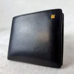 【美品✨】ジバンシィ 4Gロゴ 二つ折り財布 レザー 黒　ロゴ金具　本革のサムネイル