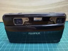 返品保証】フジフイルム FUJIFILM FinePix REAL 3D W1 - メルカリ