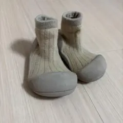 11.5cm attipas ファーストシューズ ベージュ