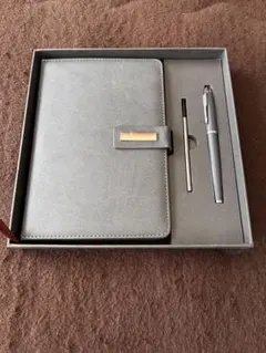 新品】ロールスロイス 海外輸入品 手帳＆ボールペンセット ボックス