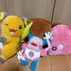 ポケモン　ぬいぐるみ　まとめ売り　ビリヤード　イーブイ　ラブカス　ライチュウ