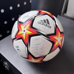 adidas UEFA チャンピオンズリーグ公式試合球 5号のサムネイル
