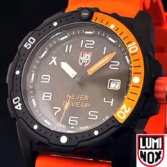 【激レア】Luminox/ルミノックス/メンズ腕時計/男性用/お洒落/オレンジ色のサムネイル
