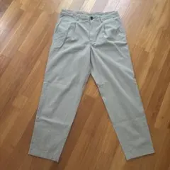 PS Paul Smith ポールスミス　チノパン ベージュ タック入りのサムネイル