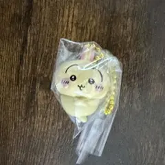 マスコットつきビスケット　ちいかわ　うさぎ