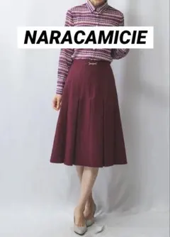 【極美品】NARACAMICIE ビット付きタックミディスカート サイズ1のサムネイル