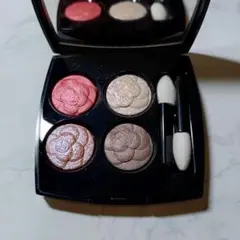 CHANEL　レキャトルオンブル 387