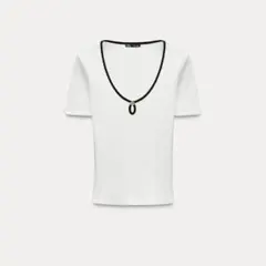 ZARA トップス コントラストトリムTシャツ
