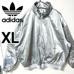 adidas アディカラー トリコロール シルバー ジャケット パンツ 上下 adidas（アディダス）の「アディカラー トリコロール メタリック
