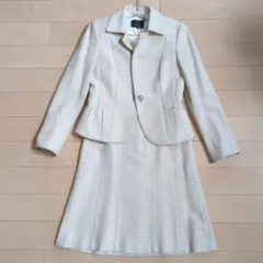 美品【23区】ラメツイードセレモニースーツ 36(S)ベージュ