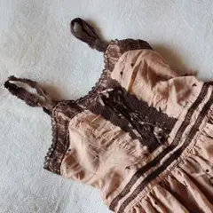 axes femme リボン＆ 物語風 プリント キャミワンピース M