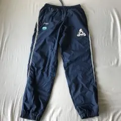 2025年最新】palace skateboards パンツの人気アイテム - メルカリ