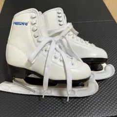 2026年最新】アイススケート靴の人気アイテム - メルカリ