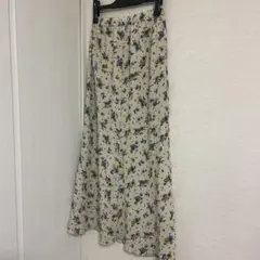 値下げしました　ロペピクニック　花柄ロングスカート　サイズ36