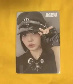 ME:I 飯田栞月 MUSE 特典 トレカ 1周年