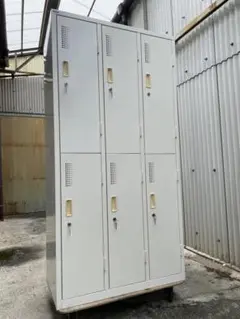 近隣配達可能　スチール製　6人用ロッカー　オフィス家具
