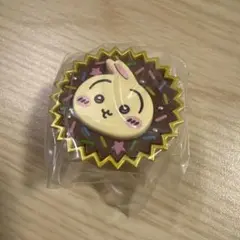 ちいかわ　手作りおやつチャーム　うさぎ　平成女児チョコ