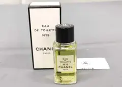 CHANEL Eau de Toilette N°19 19ml