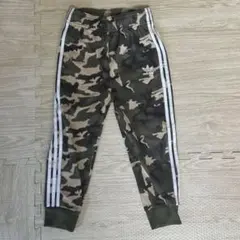 アディダス　オリジナルス　adidas 迷彩柄 パンツ　ジャージ　スエット100