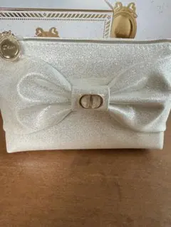 DIOR ディオール ホリデーノベルティポーチ 最新 リボン 新品 미사용