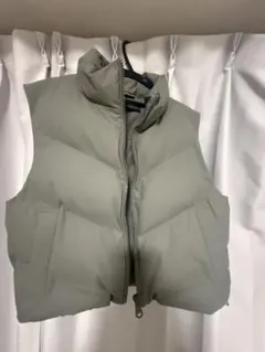 ZARA ダウンベスト カーキ Mのサムネイル