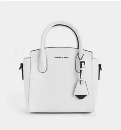 【CHARLES & KEITH 】ホワイト ハンドバッグ