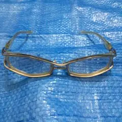 Item thumbnail for item 3946bd85-747e-4084-a616-f534c4f5b185