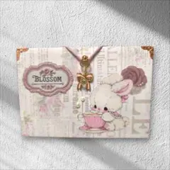 Item thumbnail for item 85b6c345-d8c6-4ef9-b8ae-4bb4dc243c32