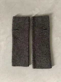 ユニクロ スフレヤーンニットアームウォーマー ダークグレー 男女兼用