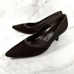 Salvatore Ferragamo パンプス ブラウン スエード 23.5のサムネイル