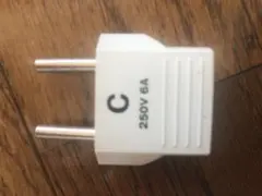 海外旅行　必須アイテム　コンセント変換　Cタイプ