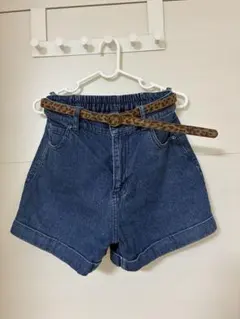 デニムブルー ショートパンツ レオパードベルト付き