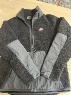 レディース　NIKEフリースジャケット