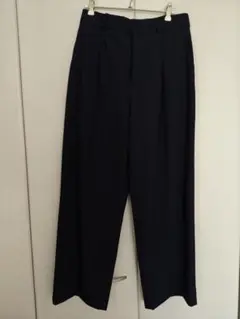 タックワイドパンツ ユニクロ l