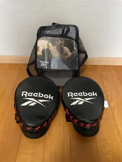 美品 Reebokパンチングミット HOOK and JAB PADSのサムネイル