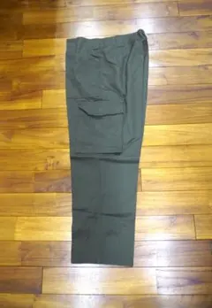 ◆オーストリア軍 メンズ カーゴパンツ オリーブグリーン 美品のサムネイル